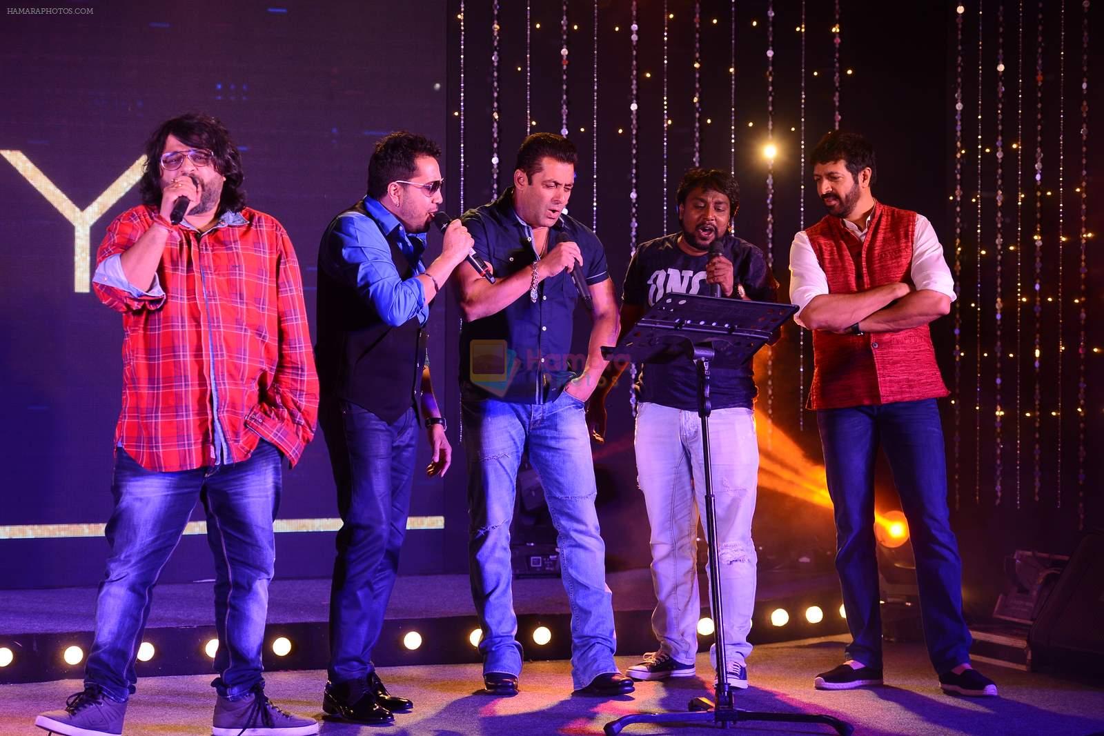 salman Khan, Mika Singh at Bajrangi Bhaijaan song launch in J W Marriott on 3rd July 2015