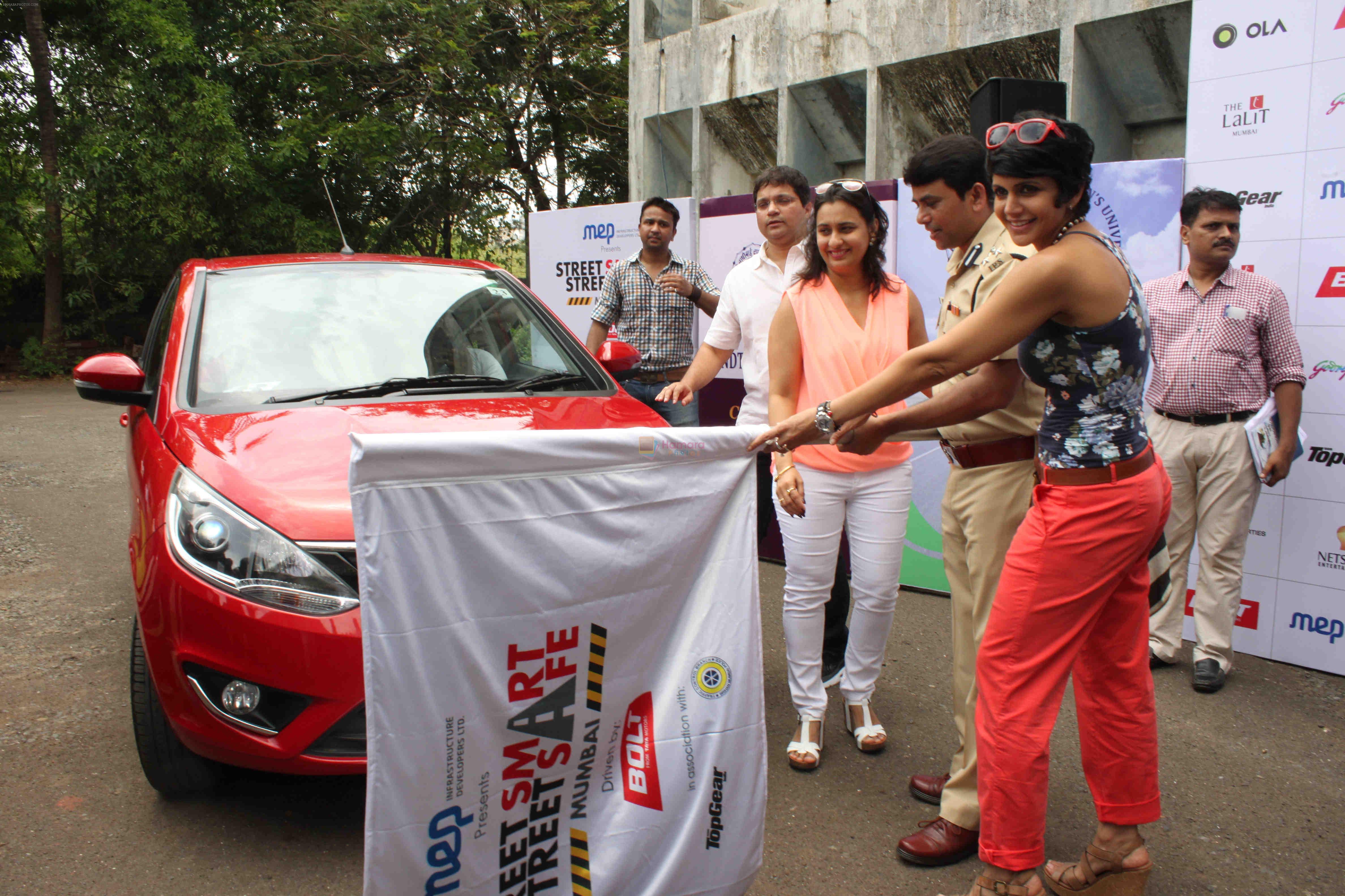 Mandira Bedi flags off the Street smart street safe women safety drive in Mumbai on 8th July 2015