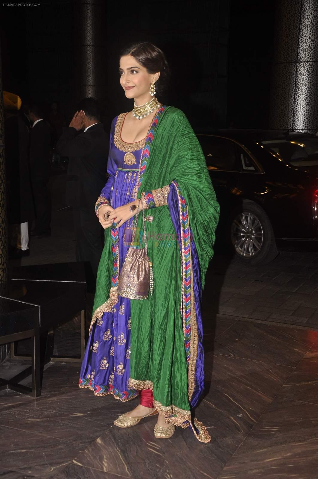 Sonam Kapoor at Shahid Kapoor and Mira Rajput's wedding reception in Mumbai on 12th July 2015