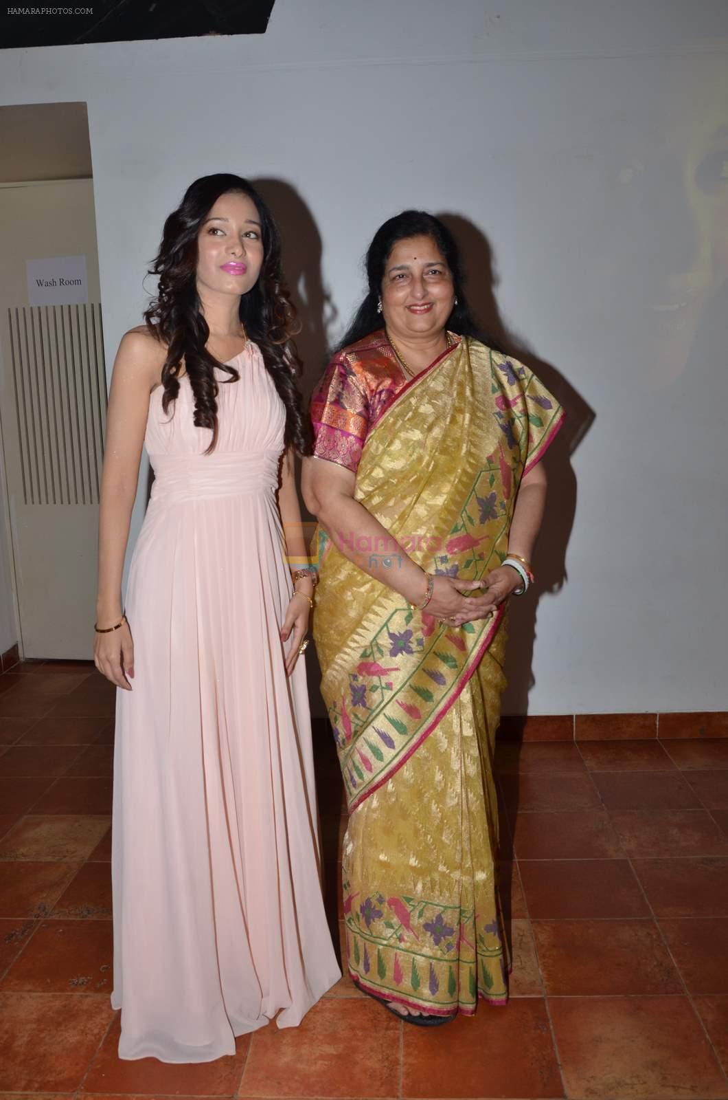 Anuradha Paudwal, Preetika Rao promotes her new music video in Le sutra on 13th July 2015