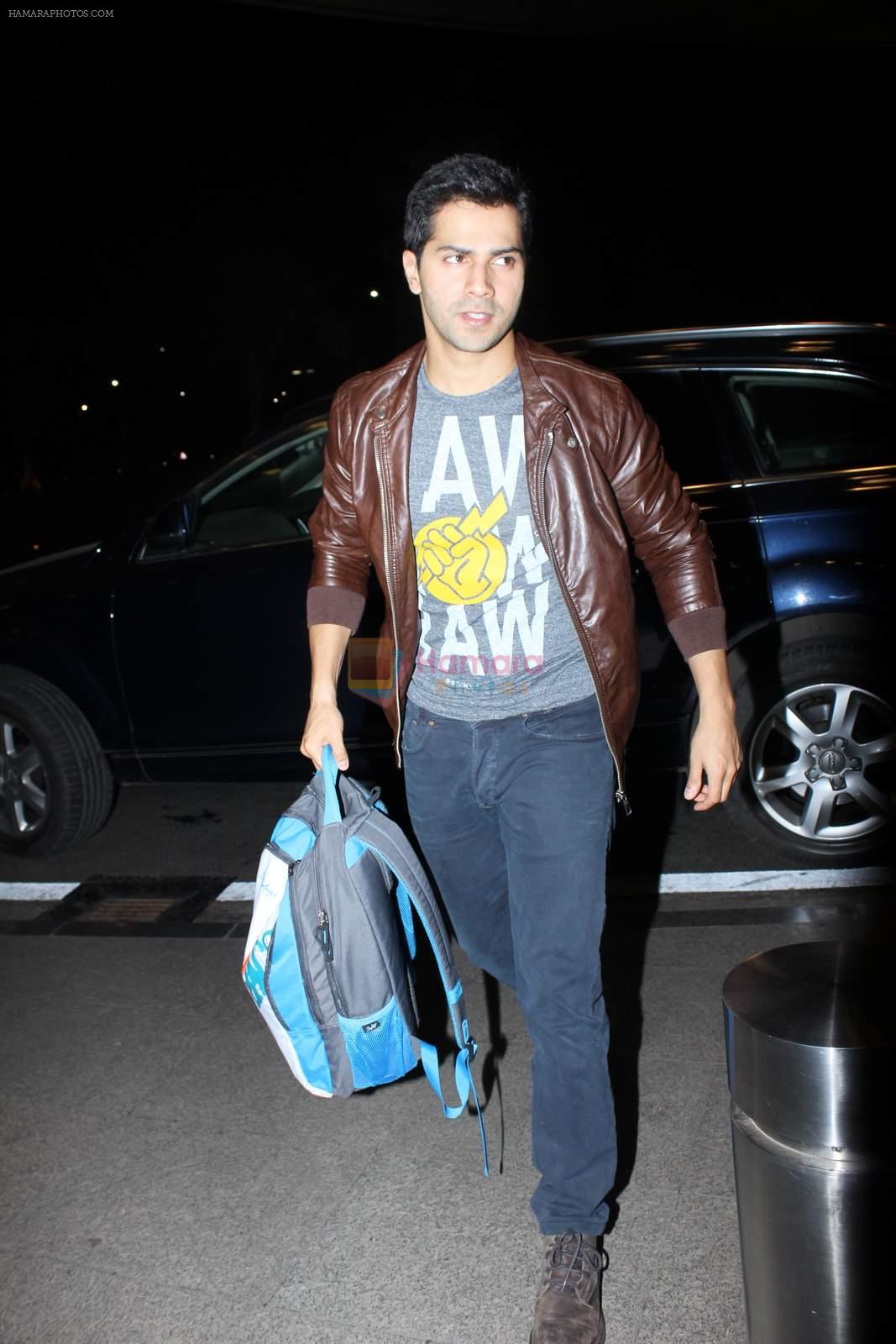 Varun Dhawan snapped as he leaves for Rohit Dhawan's shoot Dhishoom in International Airport on 15th July 2015