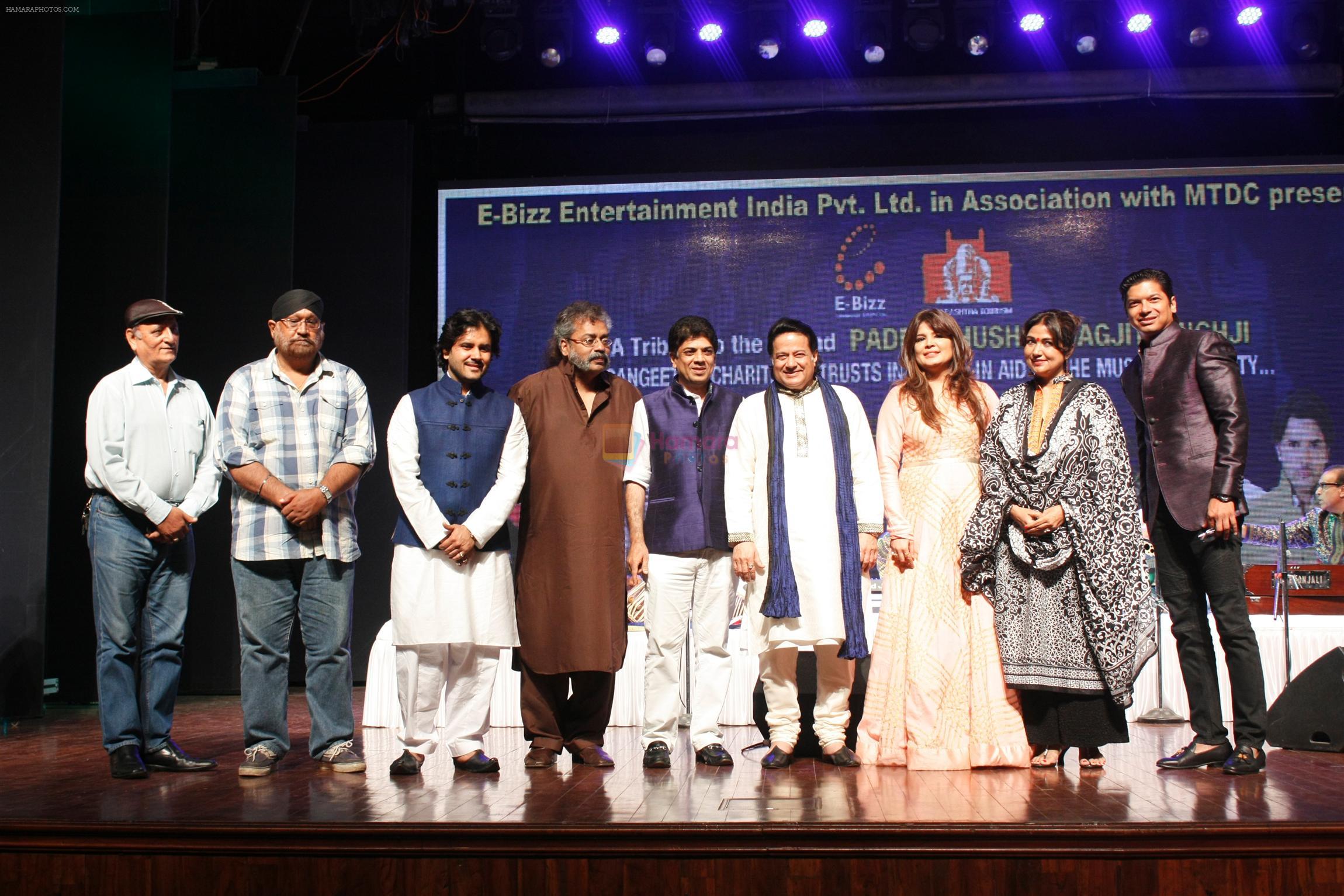 Hariharan, Javed Ali, Shaan, Anup Jalota at the Tribute to Jagjit Singh with musical concert Rehmatein in Mumbai on 18th July 2015