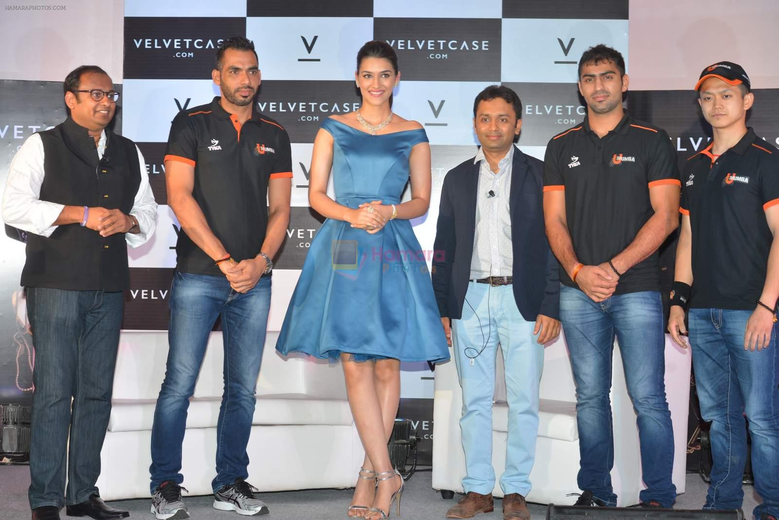 Kriti Sanon at VelvetCase.com launch in Mumbai on 28th July 2015