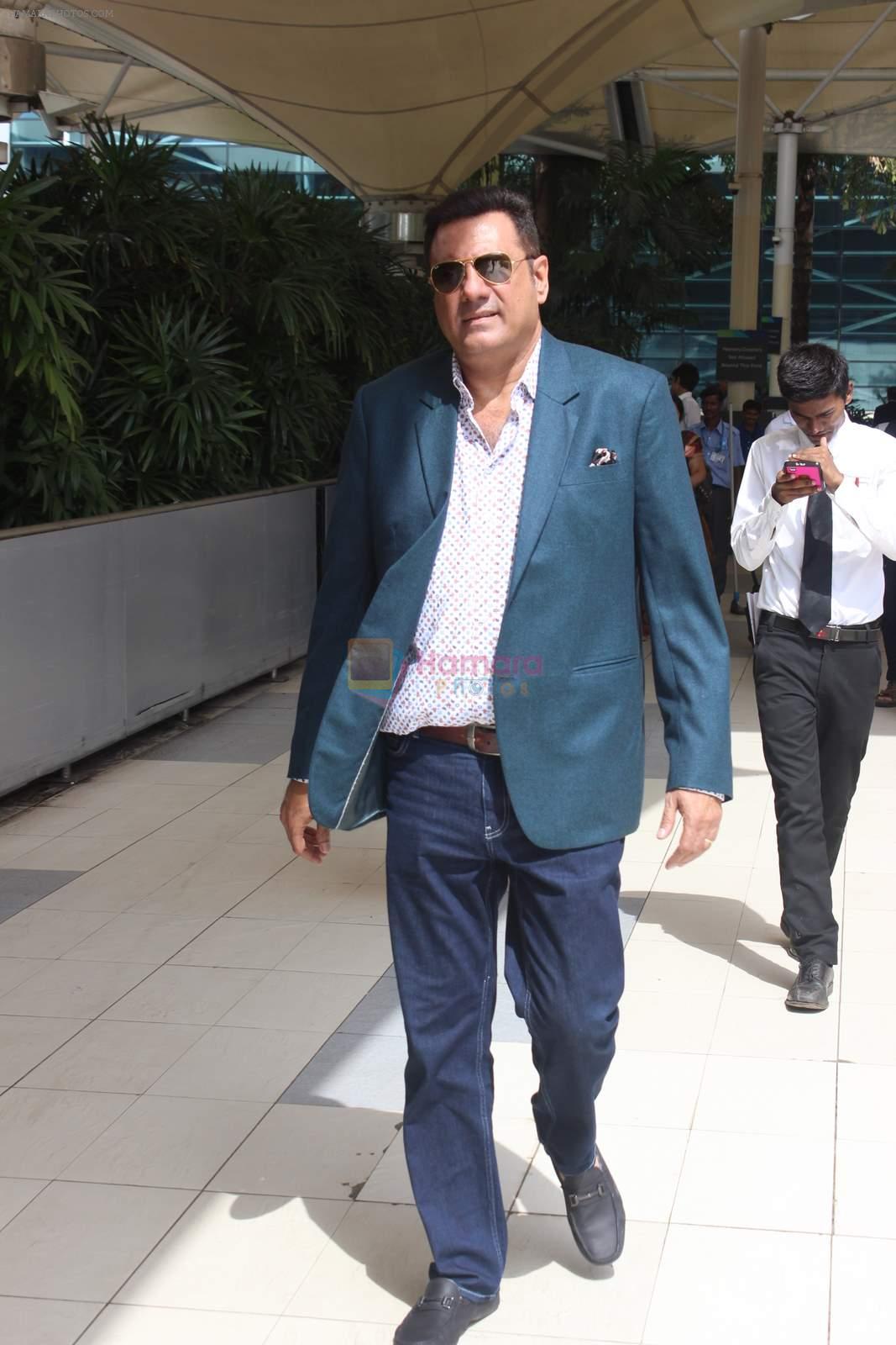 Boman Irani snapped at the airport on 31st July 2015