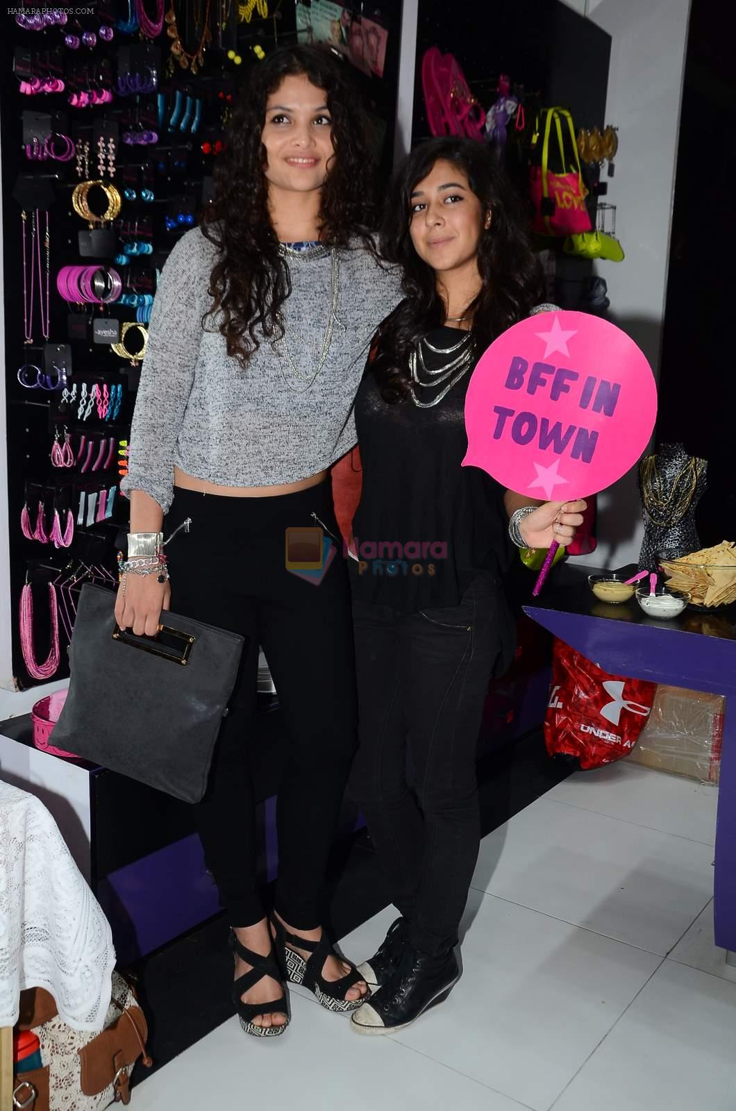 Ayesha Kapoor, Shaira at friendship Day celebration at Ayesha Store, Phoenix Mills Lower Parel on 30th July 2015