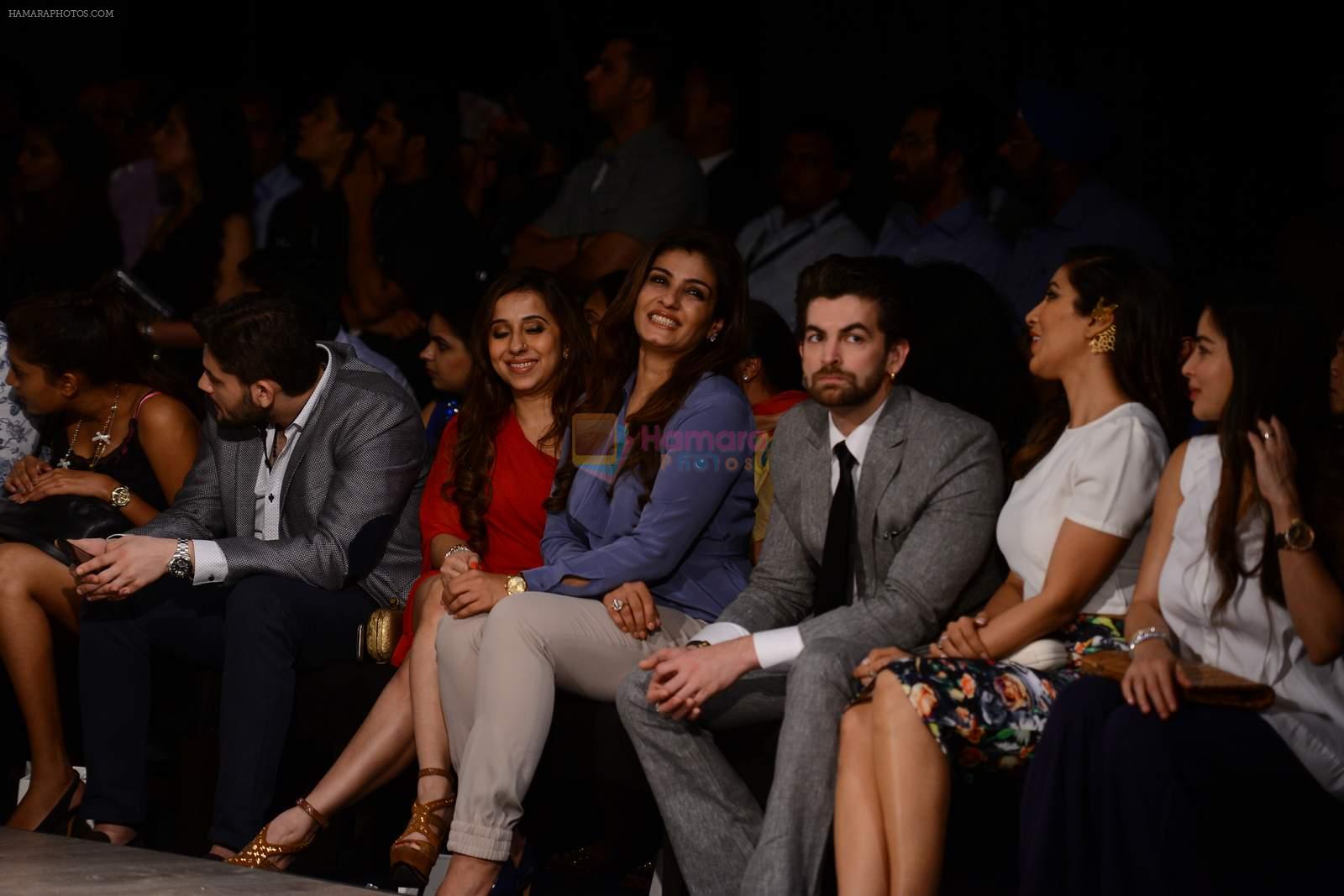 Raveena Tandon, Neil Mukesh, Sophie Chaudhary at Manav Gangwani Show at India Couture Week 2015 Day 5 on 1st Aug 2015