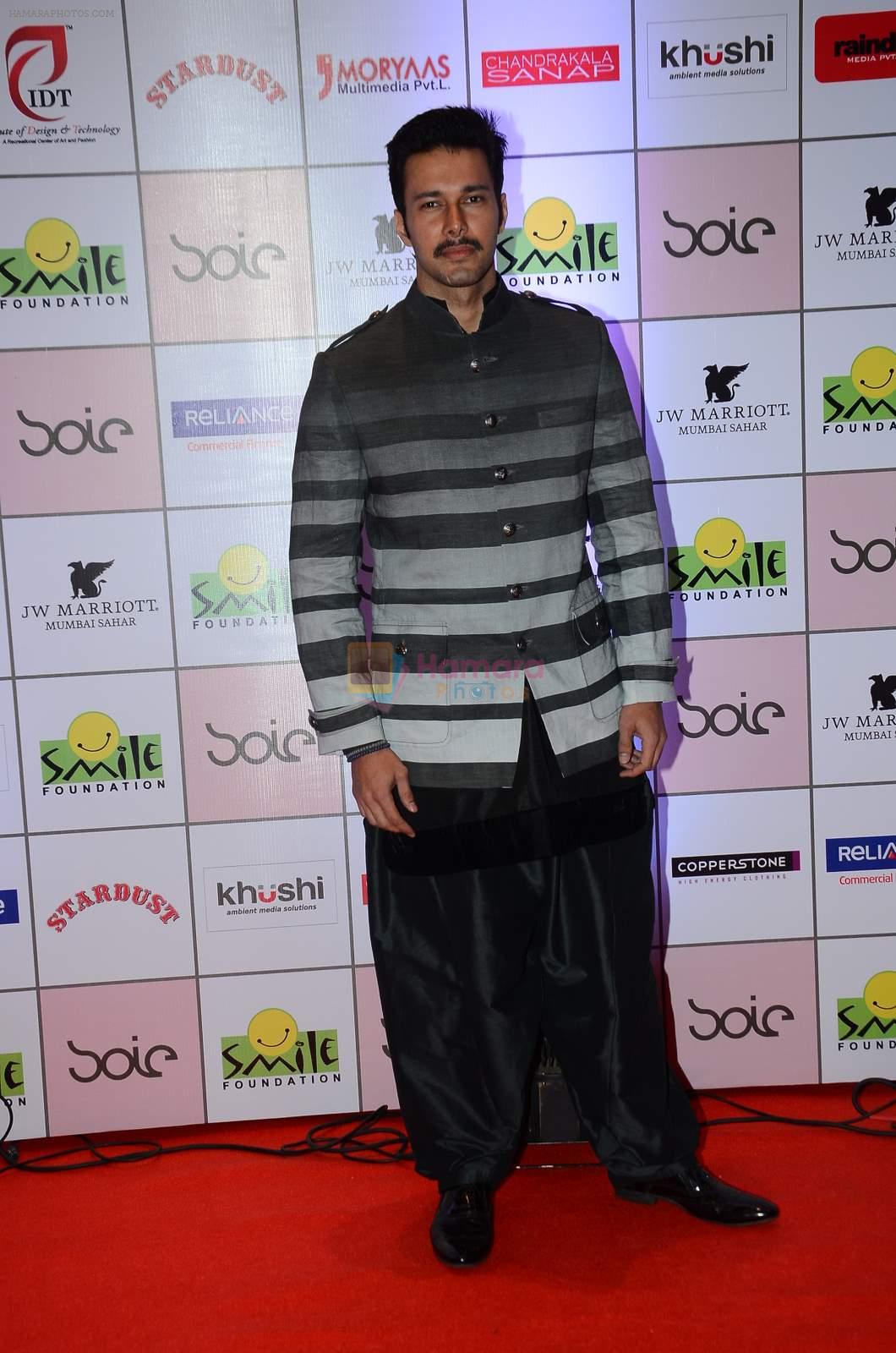 Rajneesh Duggal at Smile Foundations Fashion Show Ramp for Champs, a fashion show for education of underpriveledged children on 2nd Aug 2015