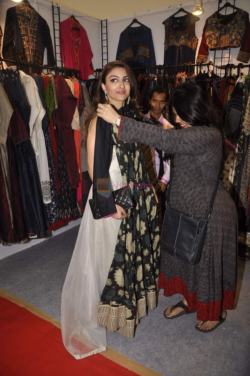 Soha Ali Khan at World Trade Centre for the opening of Hi Life Exhibition on 6th Aug 2015