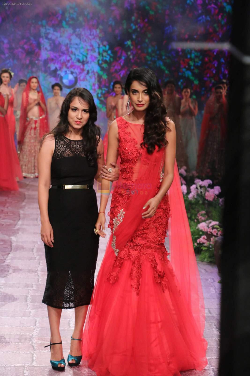 Sarah Jane Dias walks for Jyotsna Tiwari Show at India Bridal Week on 9th Aug 2015