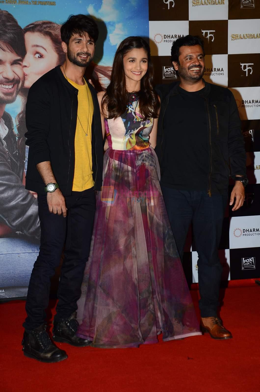 Shahid Kapoor, Alia Bhatt, Vikas Bahl at Trailer Launch of Shandaar in PVR on 11th Aug 2015