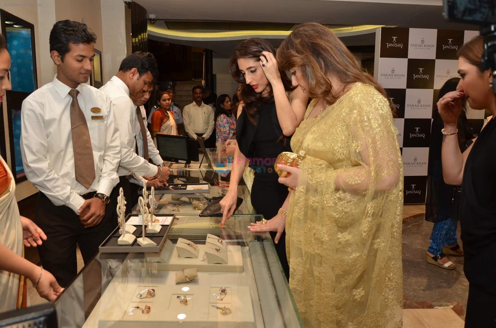Zarine Khan at Farah Khan Ali's new collection launch with Tanishq in Andheri, Mumbai on 13th Aug 2015