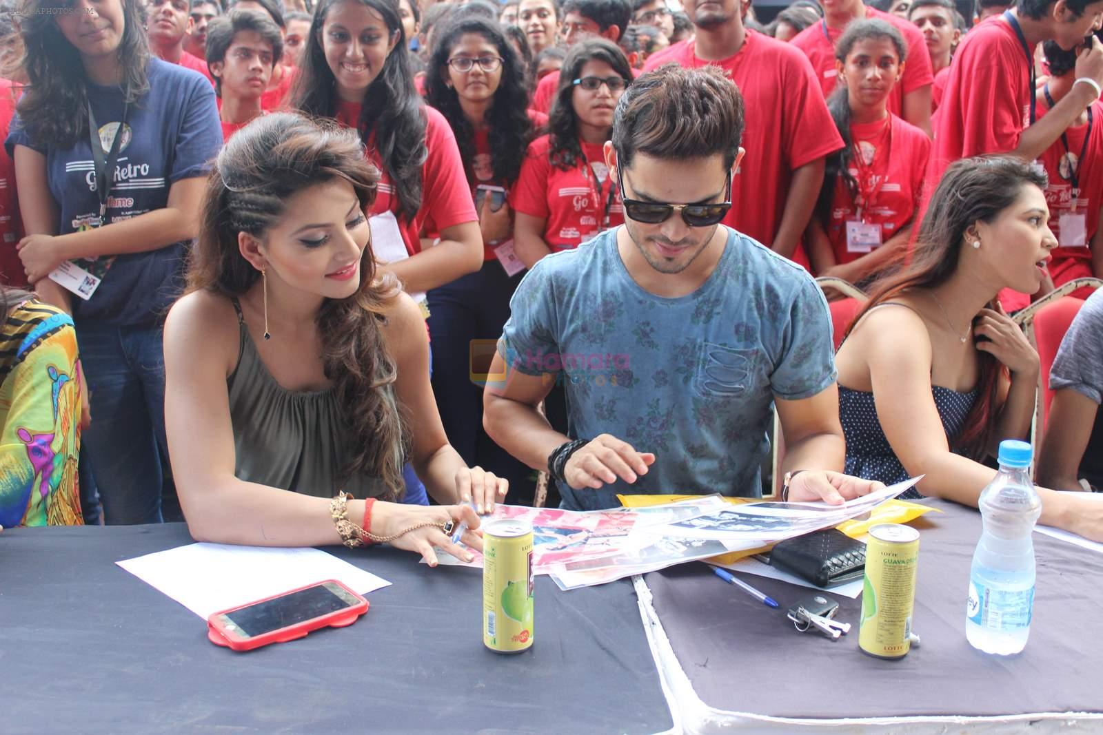 Urvashi Rautela at Umang festival in NM College on 14th Aug 2015