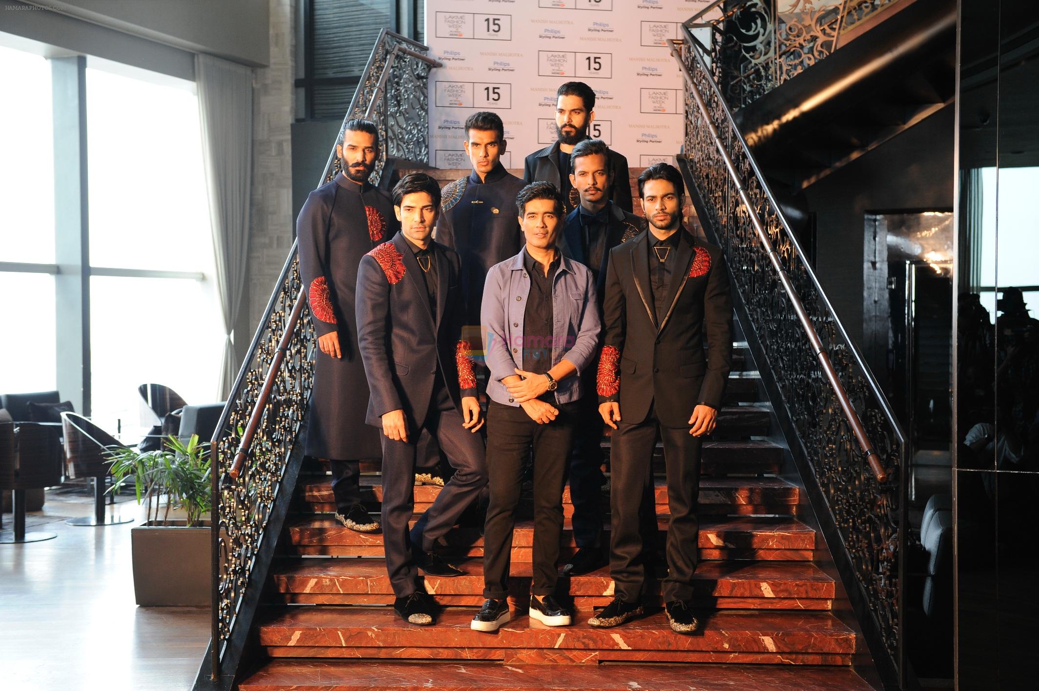 Designer Manish Malhotra with models at the preview of his collection _The Gentlemen's Club_ at Lakme Fashion Week Winter Festive 2015_3