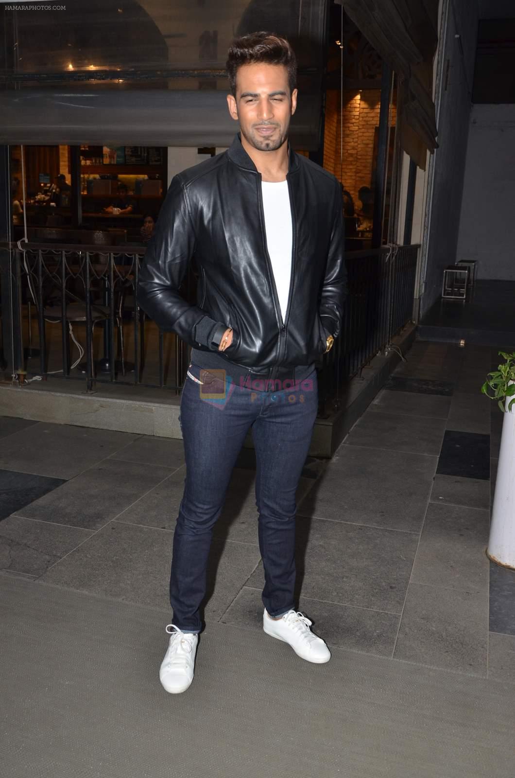Upen Patel snapped as they watch All is Well in PVR on 20th Aug 2015