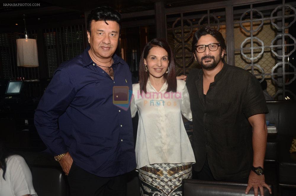 Anu Malik, Poonam Soni and Arshad Warsi at Poonam Soni's preview of Festie Jewels in Hakkasan, Mumbai on 28th Aug 2015