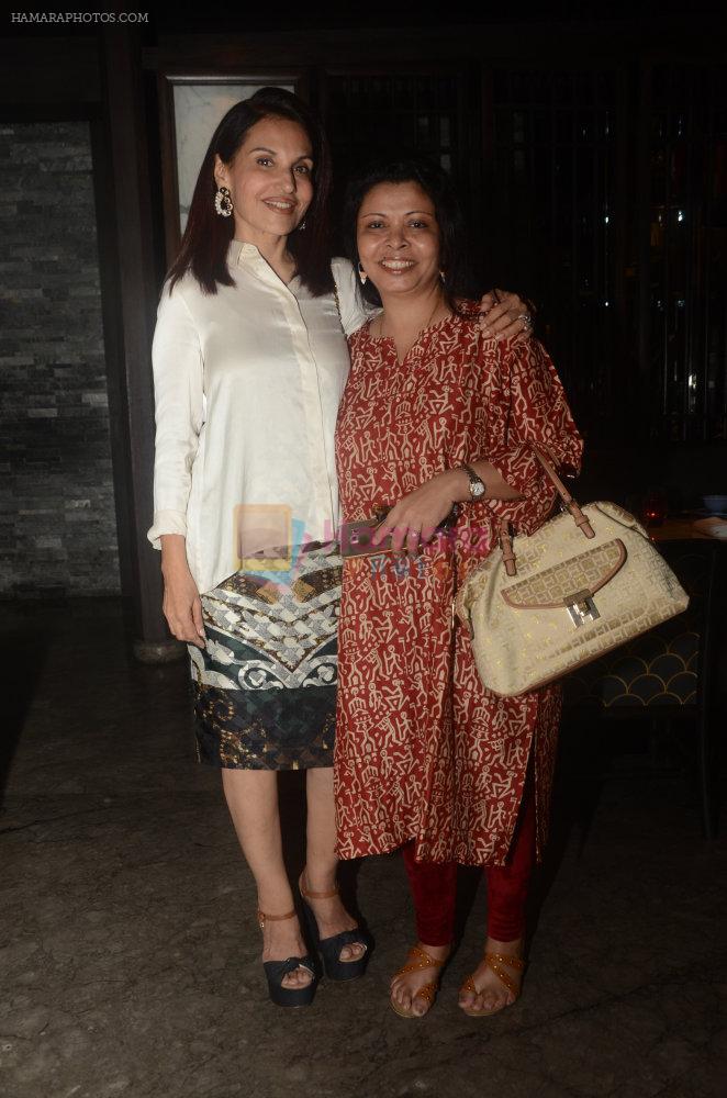 Poonam Soni and Nandita at Poonam Soni's preview of Festie Jewels in Hakkasan, Mumbai on 28th Aug 2015