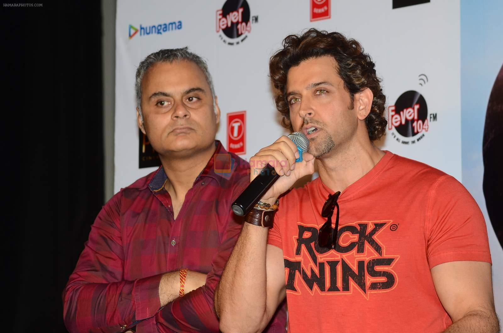 Hrithik Roshan, Neeraj Roy at the launch of _Dheere Dheere Se_ song on 1st Aug 2015