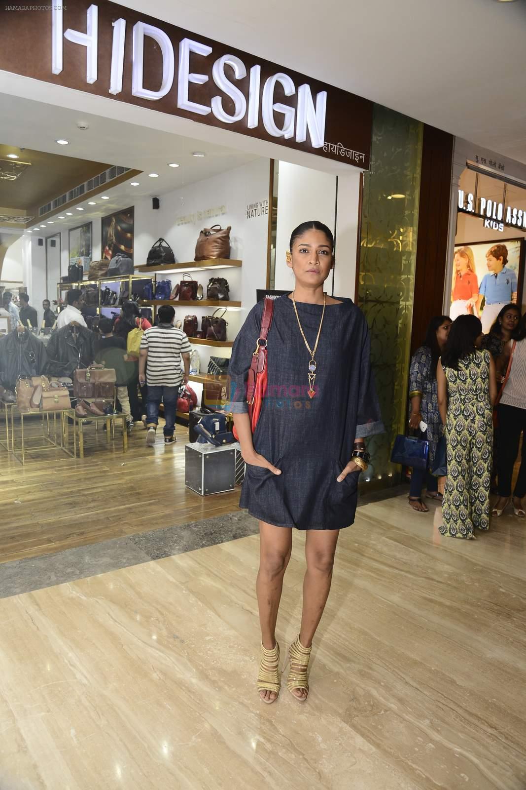 Carol Gracias at Hidesign store for Vogue Fashion Night Out on 2nd Sept 2015