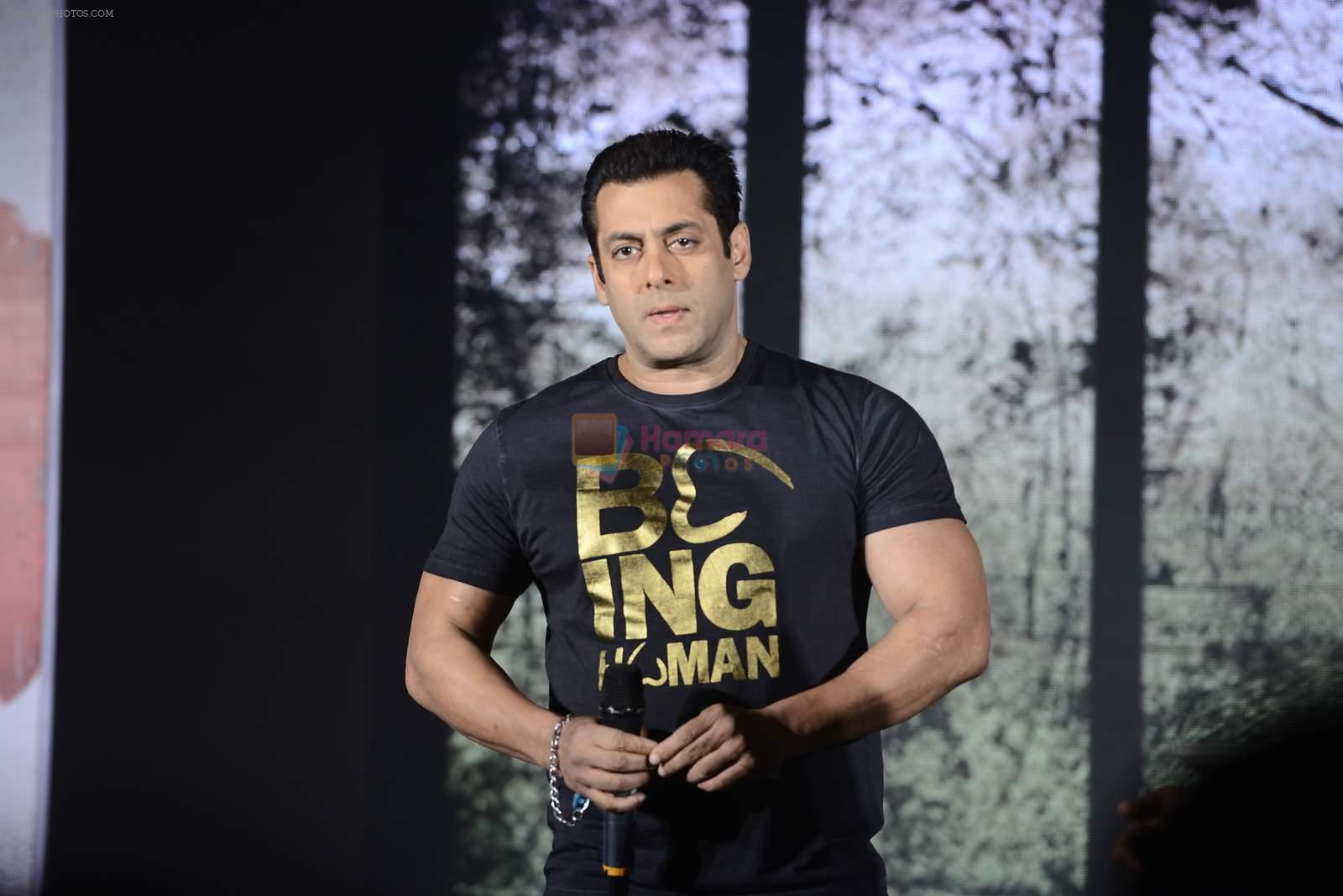 Salman Khan at Hero music launch in Taj Lands End on 6th Sept 2015