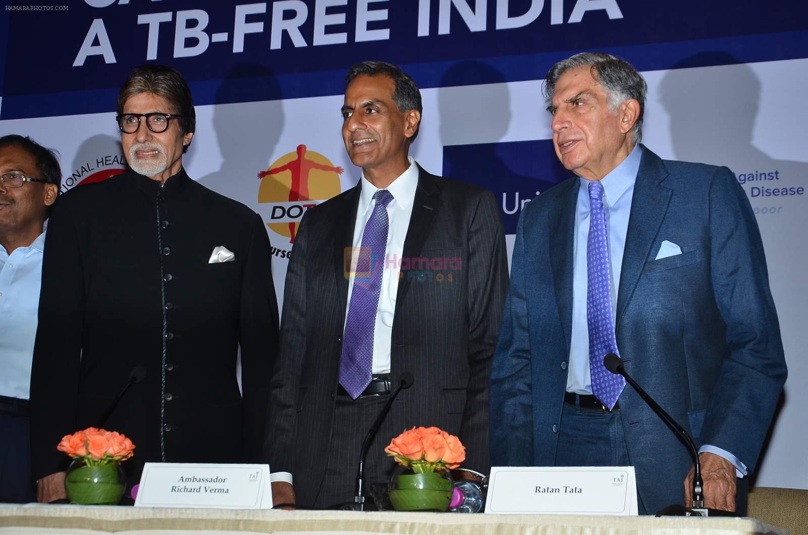 Amitabh Bachchan and Ratan Tata at TB free India press meet in Mumbai on 10th Sept 2015