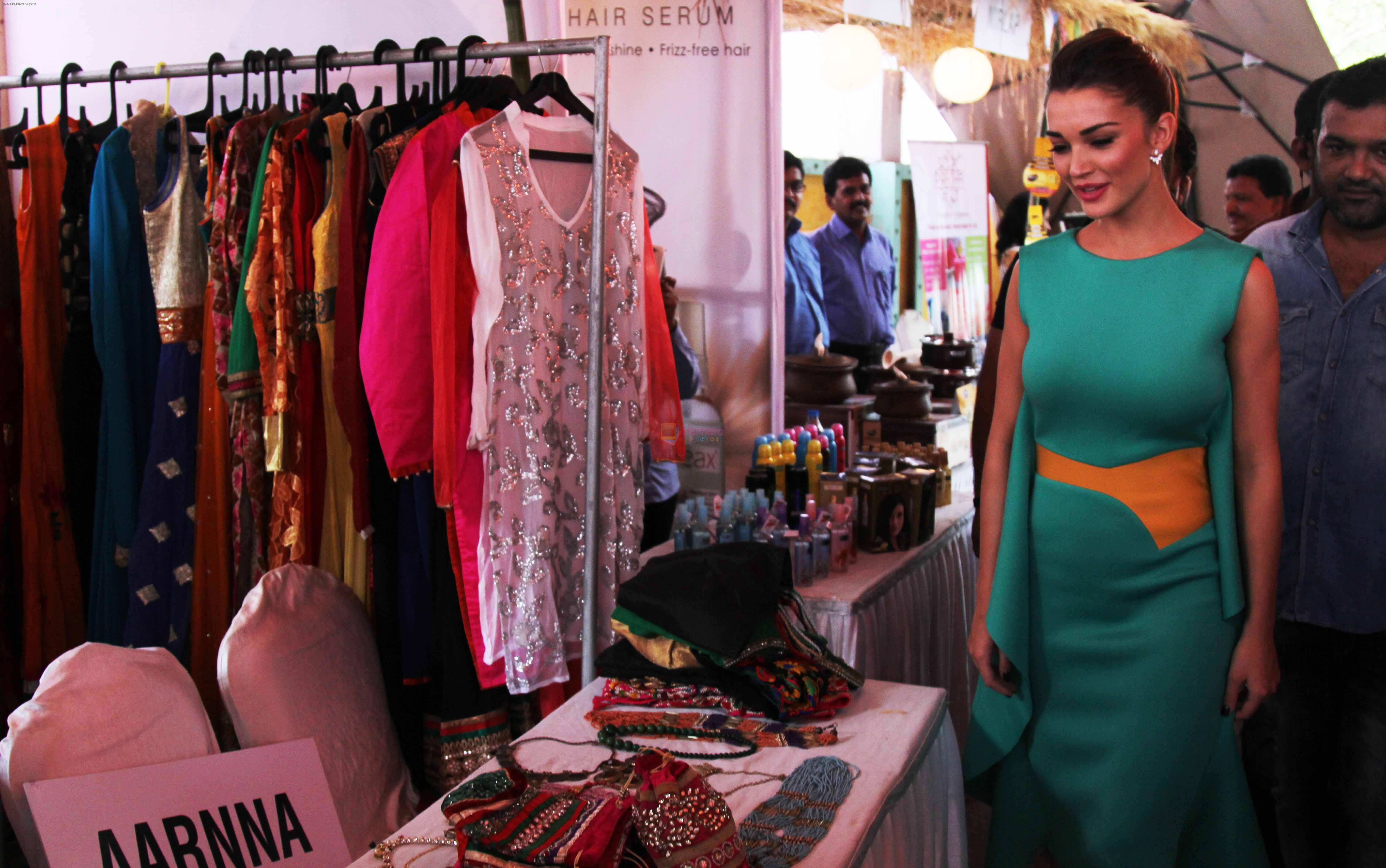 Amy Jackson inaugurated Femina Shopping Fest 2015 at F Beach House in Pune.21