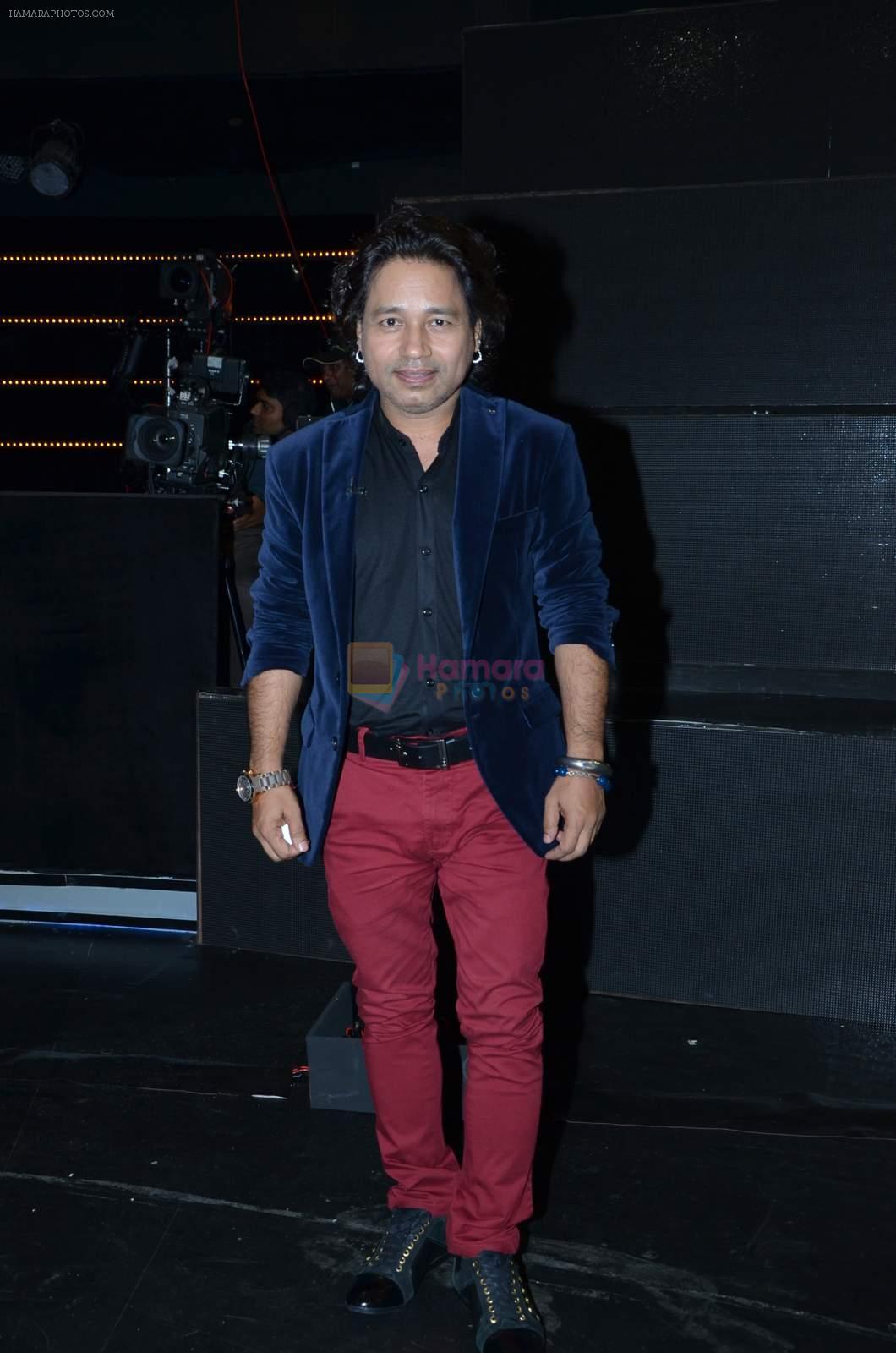 Kailash Kher at Indian Idol episode special in Filmcity on 15th Sept 2015