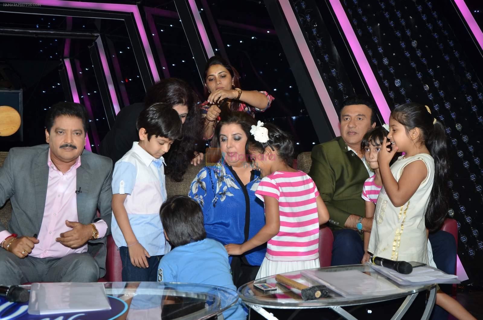 Farah Khan, Anu Malik, Udit Narayan at Indian Idol episode special in Filmcity on 15th Sept 2015