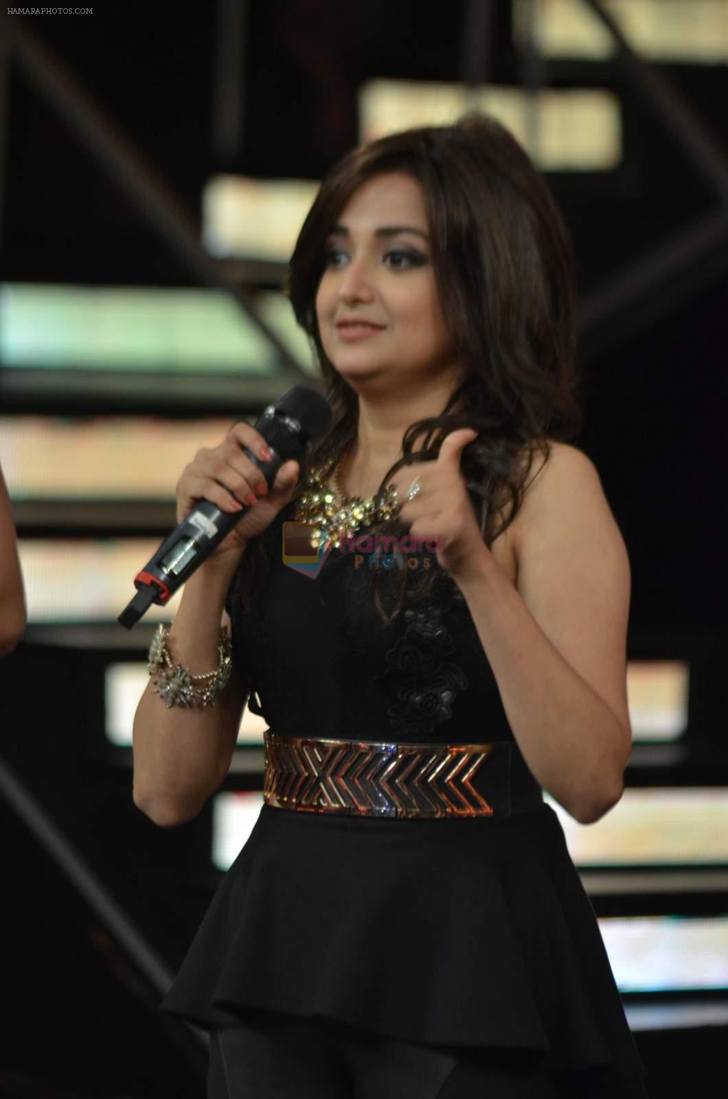 Monali Thakur at Indian Idol episode special in Filmcity on 15th Sept 2015
