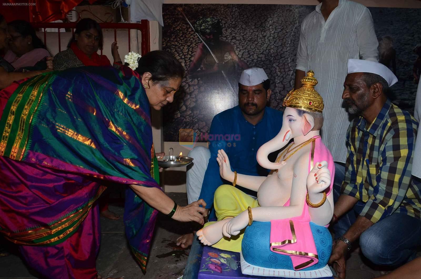 at Nana Patekar's Ganapati celebrations on 17th Sept 2015