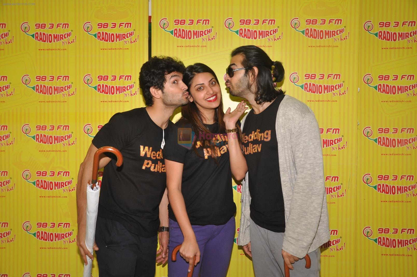 Anushka Ranjan, Diganth Manchale and Karan Grover promote Wedding Pullav at Radio Mirchi studio on 23rd Sept 2015