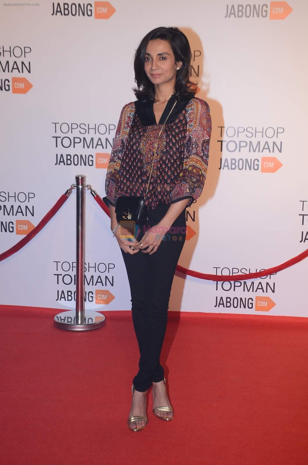 Ira Dubey at Top Shop Red Carpet on 24th Sept 2015