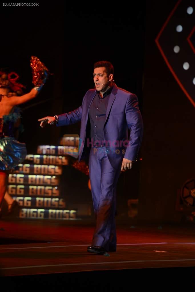 Salman Khan at Big Boss Double Trouble on 28th Sept 2015