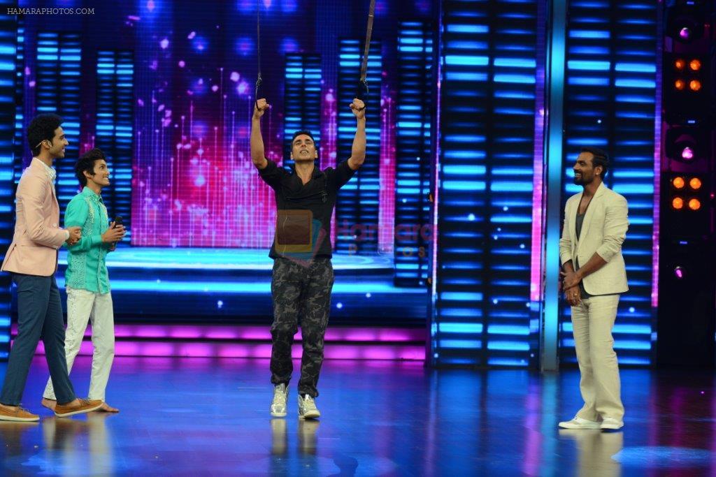Akshay Kumar doing dancing stunts on the stage of Dance +