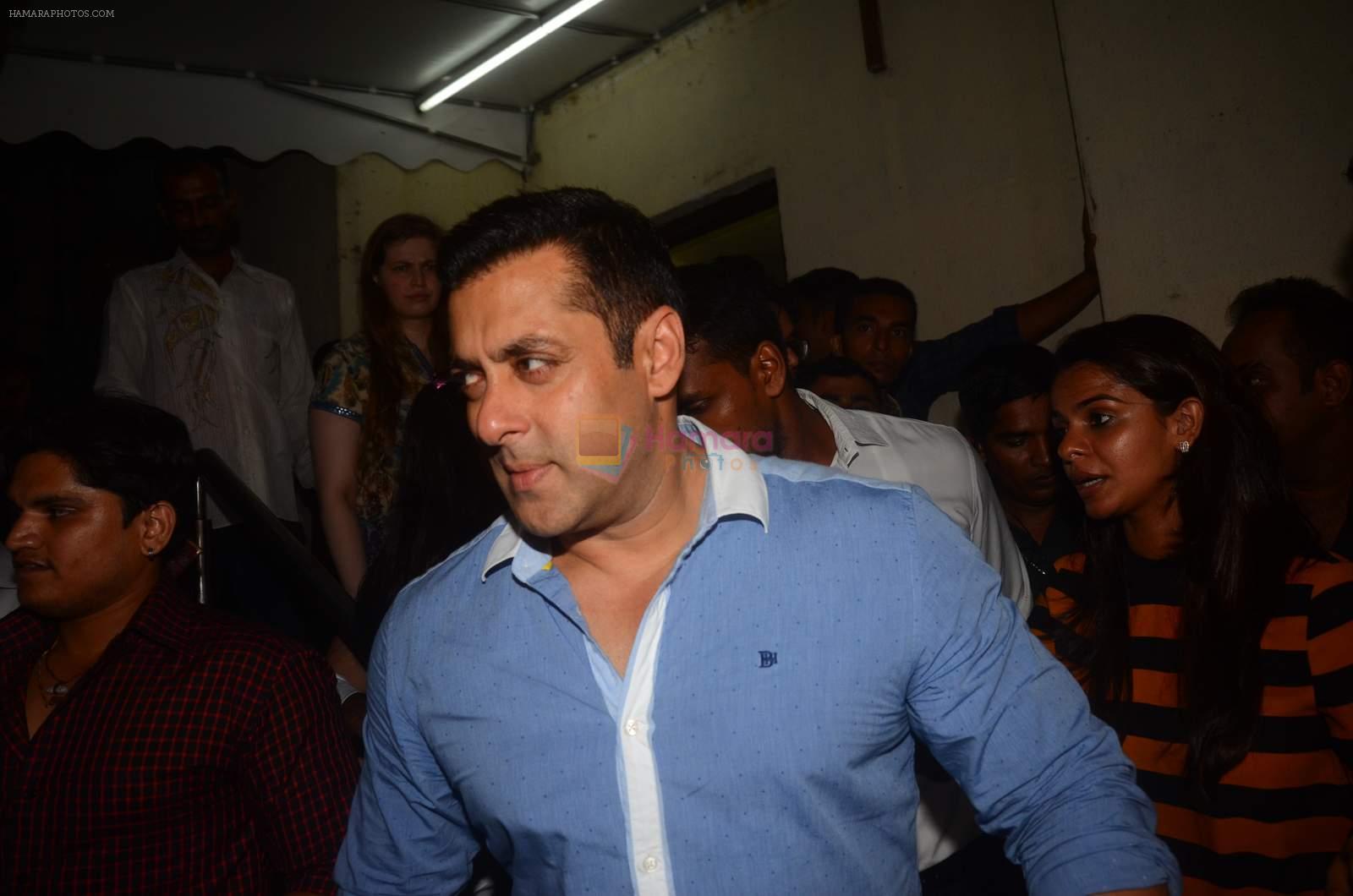 Salman Khan at Prem Ratan Dhan Payo trailor launch in PVR on 1st Oct 2015