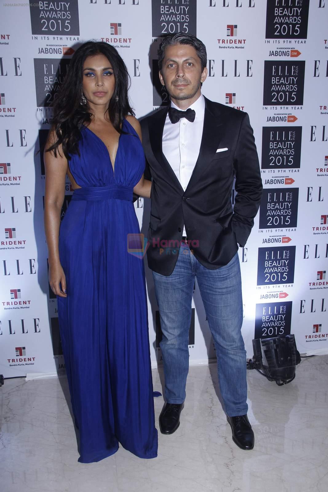 Lisa Ray at Elle Beauty Awards  in Trident, Mumbai on 1st Oct 2015