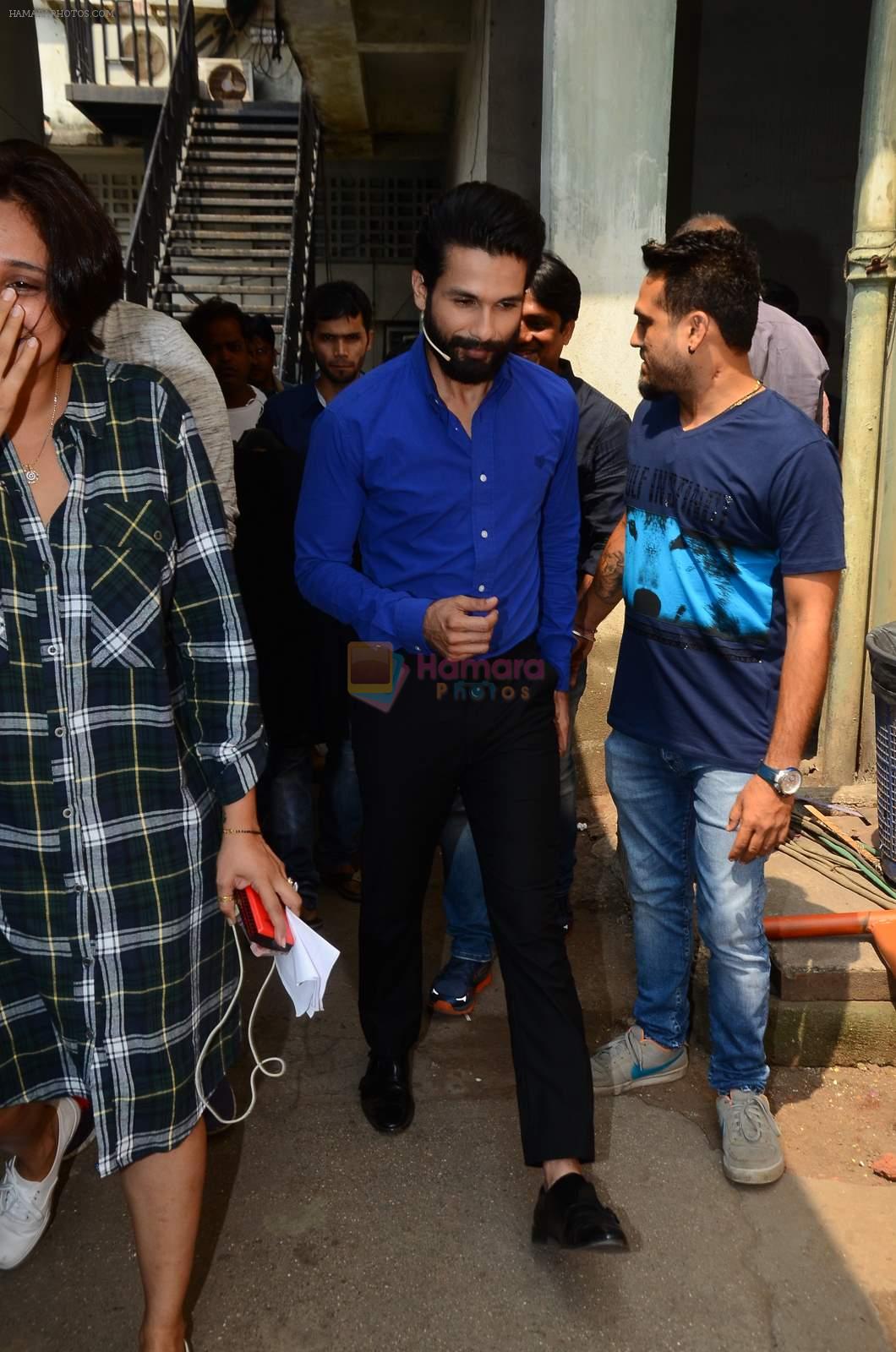 Shahid Kapoor at Jhalak dikhhla jaa reloaded grand finale shoot in Filmistan on 7th Oct 2015