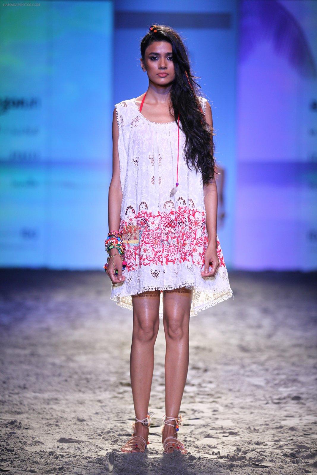 Model walk the ramp for Payal Jain Show at Amazon Fashion Week Day 3 on 9th Oct 2015