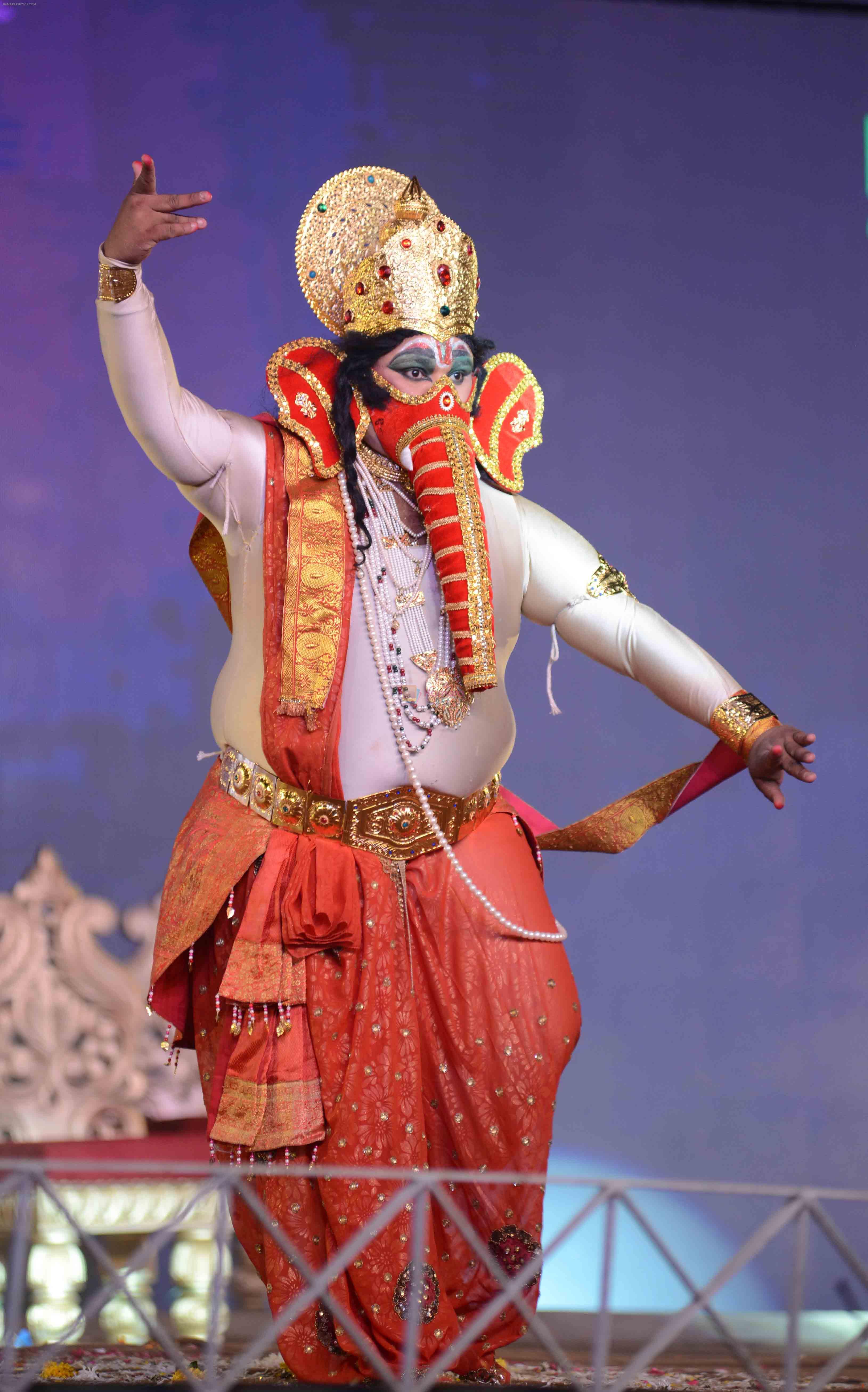Ganesh Dance in luv kush Ram Leela Playing the Ram leela at Luv Kush ram Leela committee at Lal Qila maidan in Delhi on 13th Oct 2015