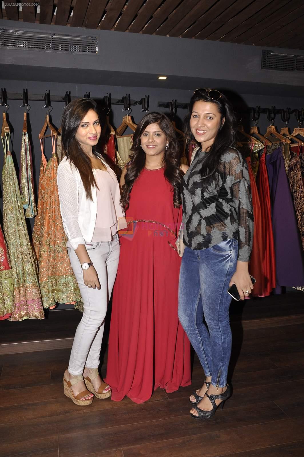 at Amy Billimoria festive collection launch in Juhu on 14th Oct 2015