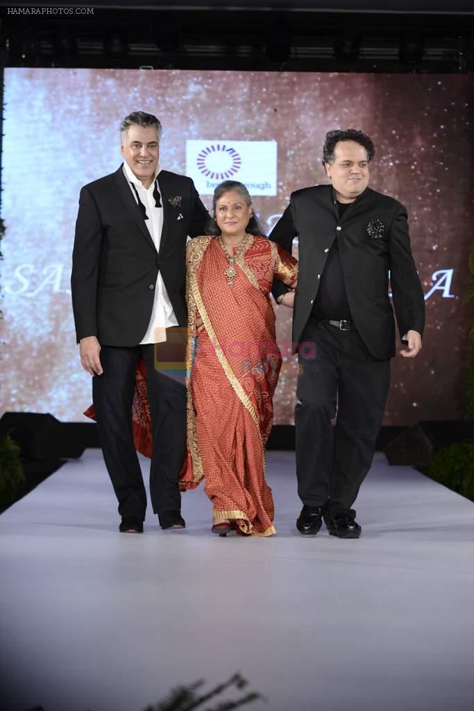 Jaya Bachchan walk for Breakthrough Mission Hazaar in Abu Jani Sandeep Khosla Show on 17th Oct 2015
