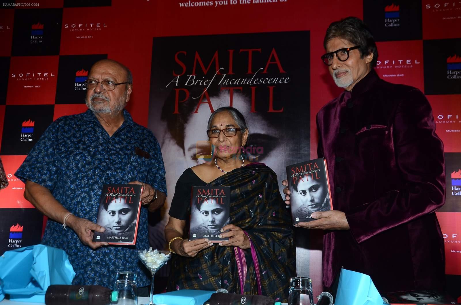 Amitabh Bachchan, Shyam Benegal at Smita Patil book launch in Mumbai on 17th Oct 2015