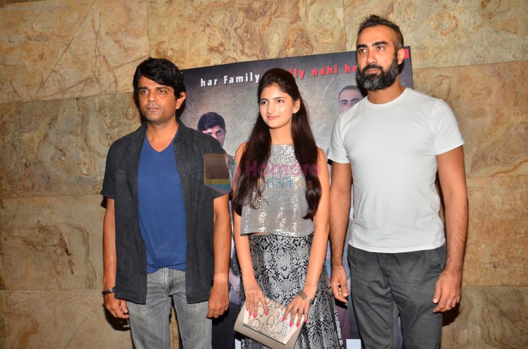 Amit Sial, Shivani Raghuvanshi, Ranvir Shorey at Ranvir Shorey screening for Titli on 29th Oct 2015