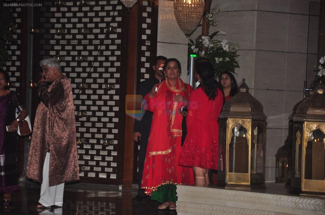 Shabana Azmi, Javed AKhtar at Nita Ambani's bash at home on 29th Oct 2015
