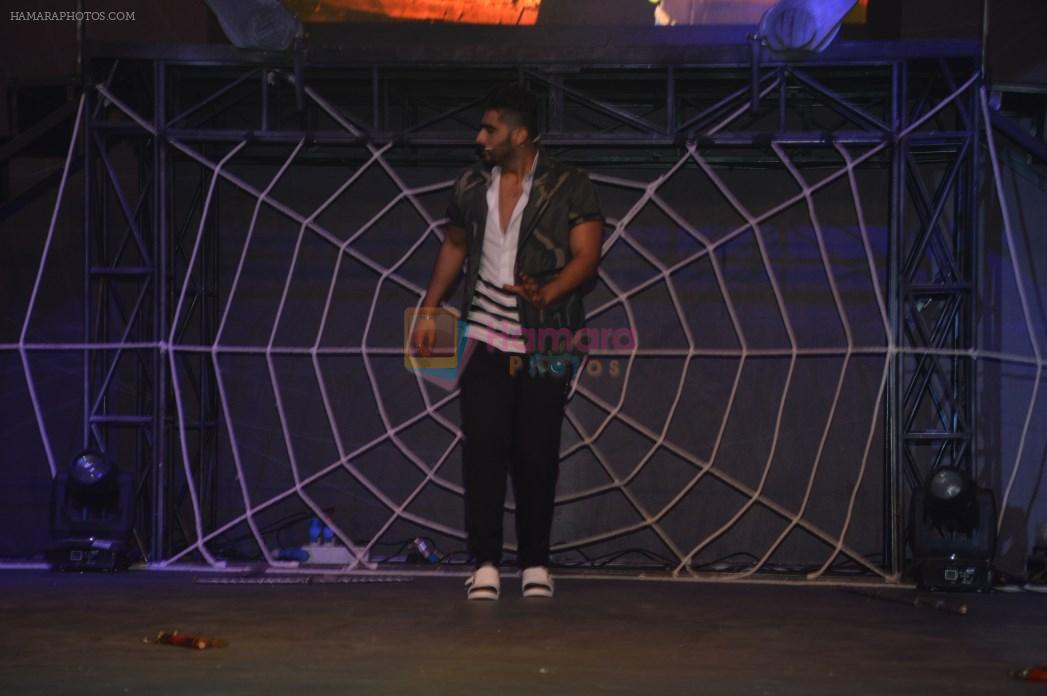 Arjun Kapoor at Khatron Ke Khiladi preview in Mumbai on 29th Oct 2015