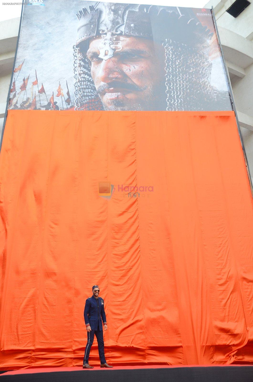Ranveer Singh at Bajirao Mastani poster launch in Mumbai on 4th Nov 2015