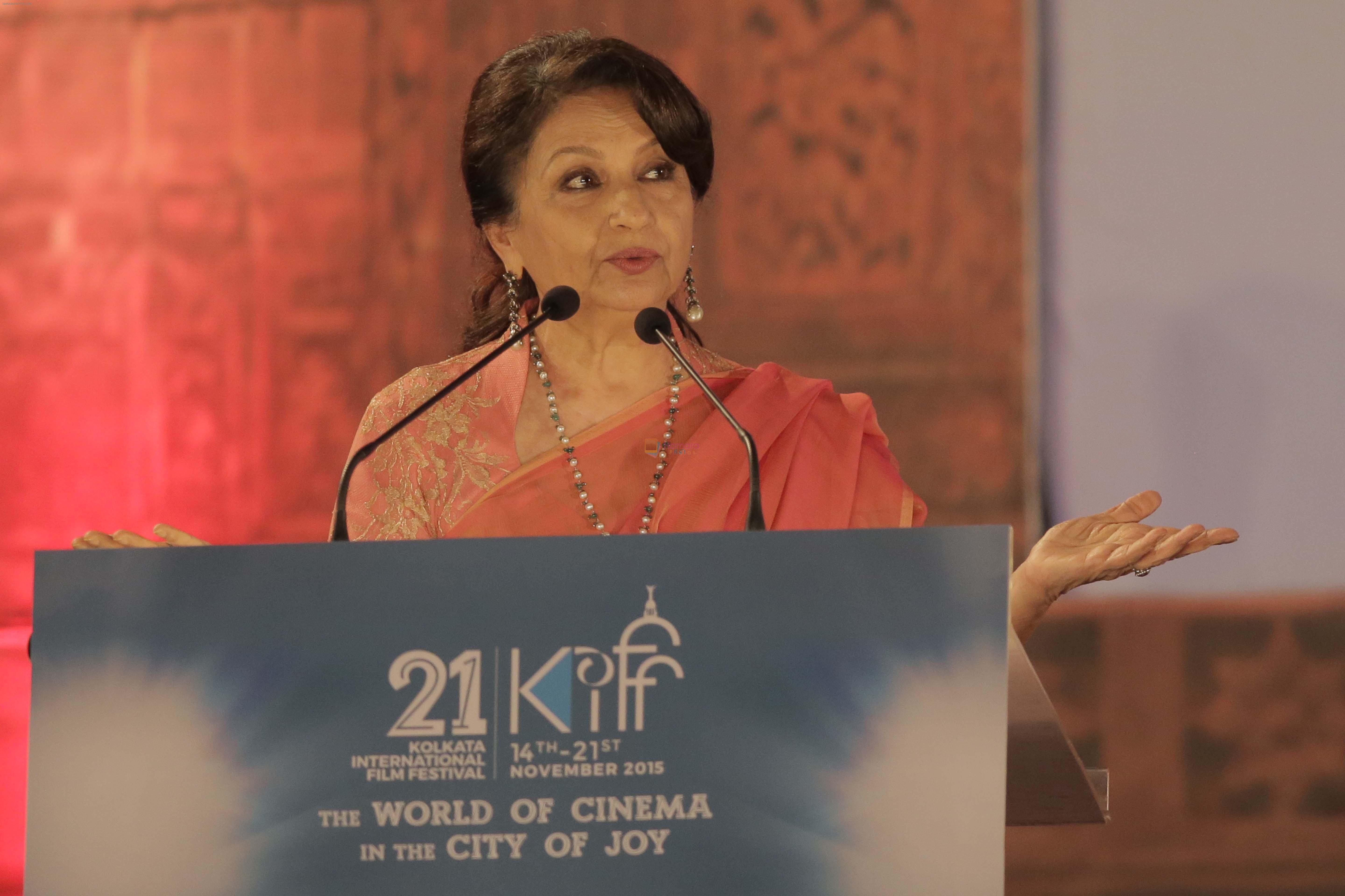 Sharmila Tagore at 21st Kolkata International Film Fastival on 14th Nov 2015