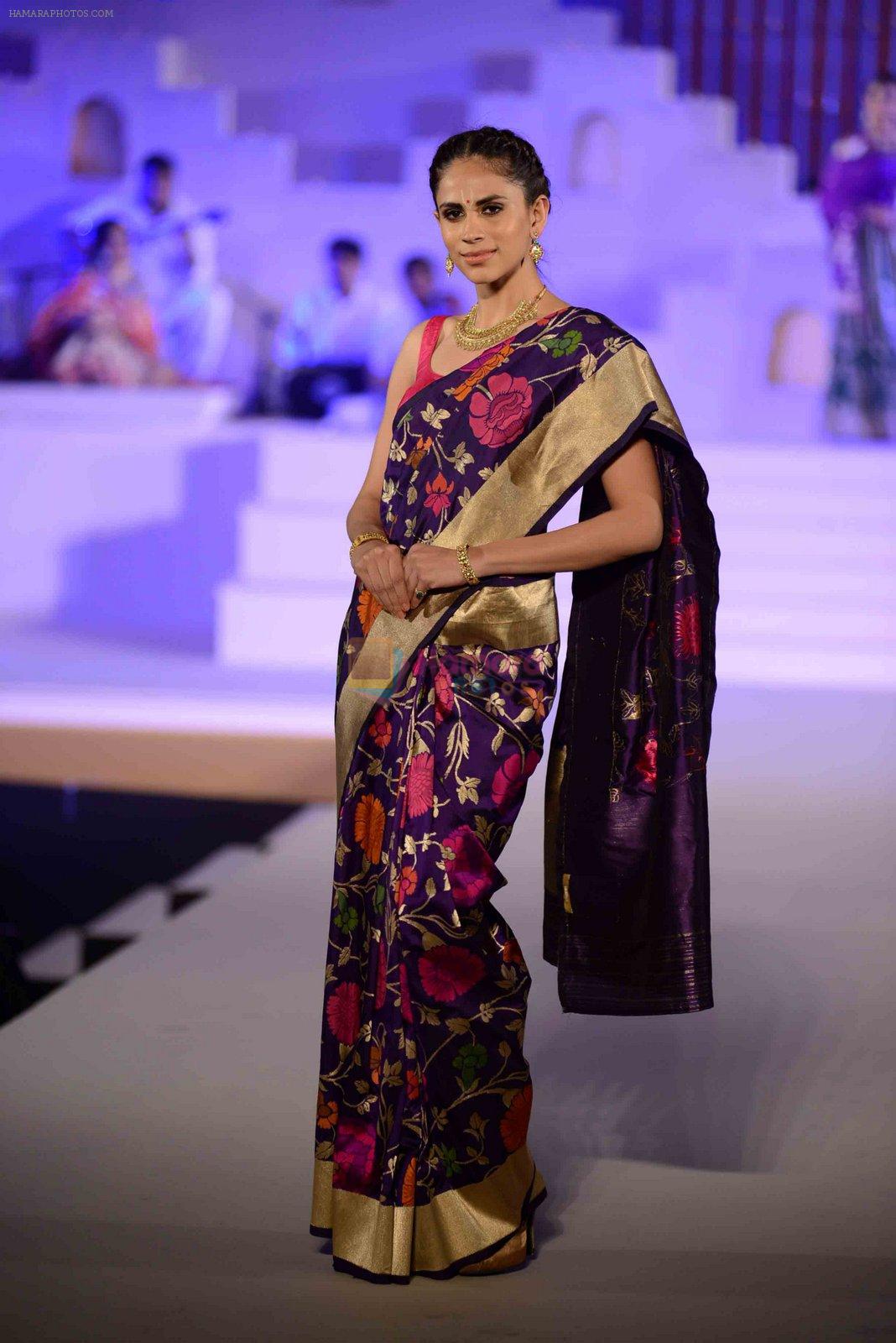 Model walk the ramp for Threads of Banares fashion show in Delhi on 15th Nov 2015