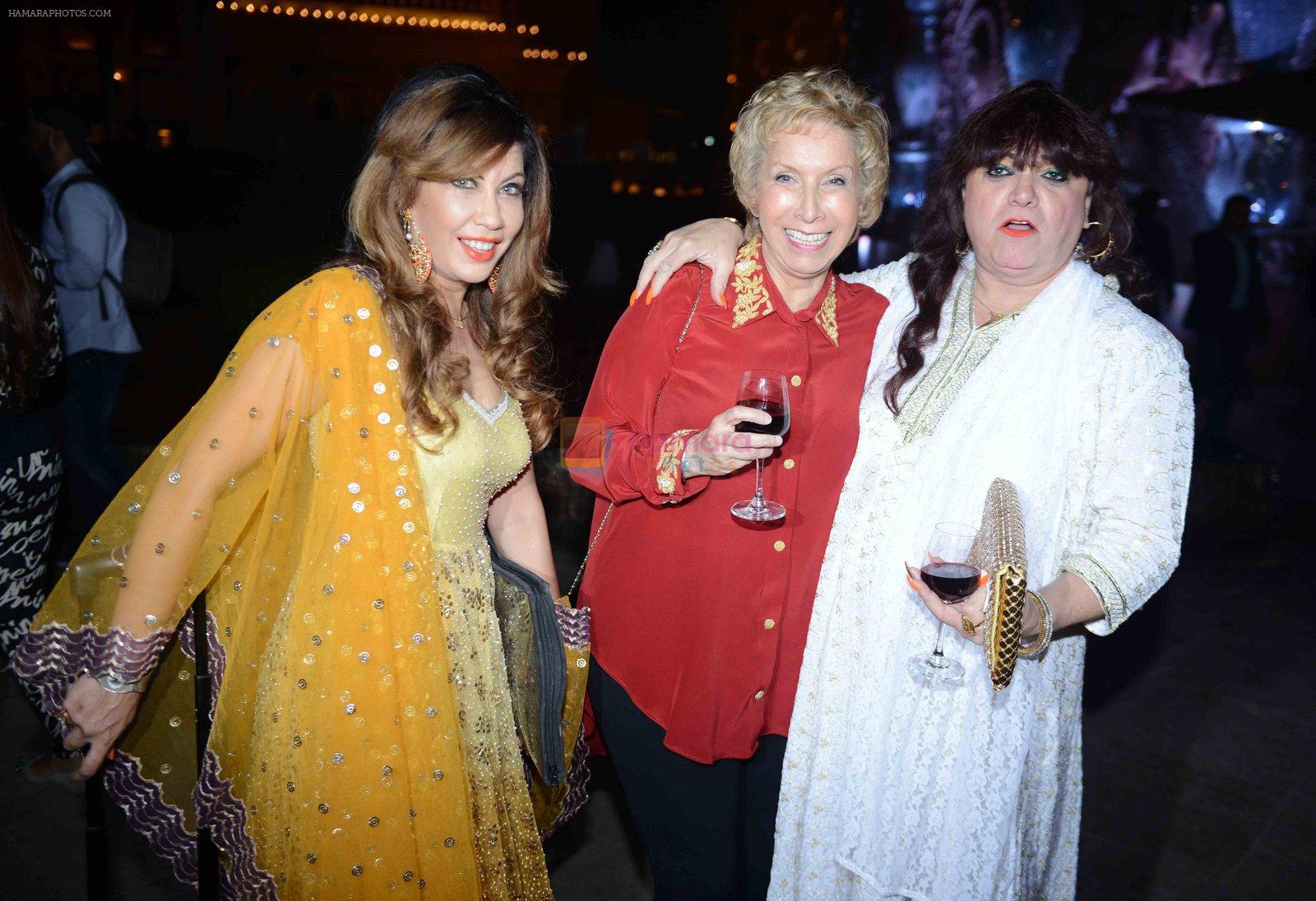 Vandana Vadera Blosam Kochar & Silvye at Cancer Society of Hope fashion show in Delhi on 15th Nov 2015