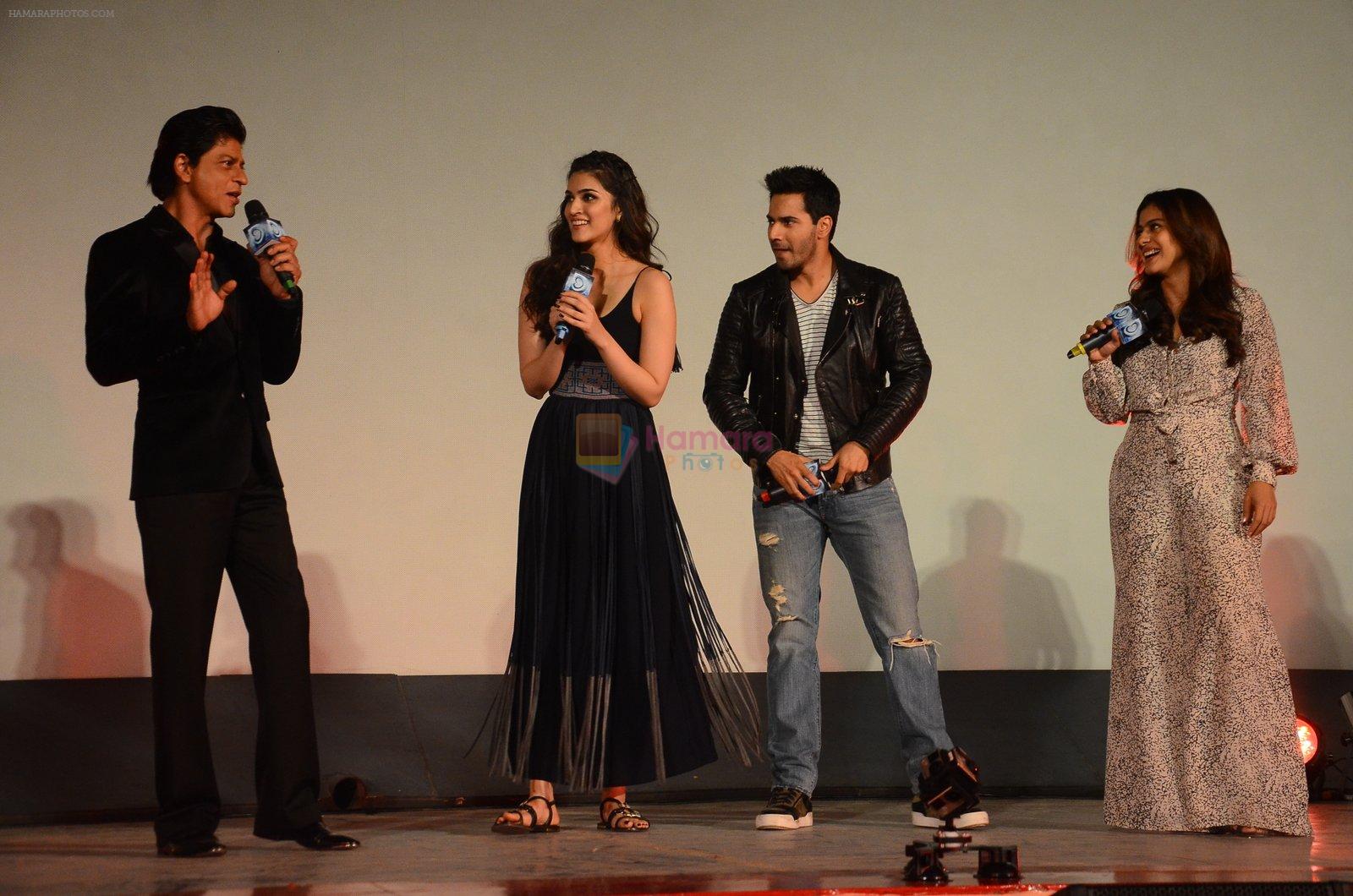 Shahrukh Khan, Kriti Sanon, Varun Dhawan, Kajol at Dilwale song launch in Mumbai on 18th Nov 2015