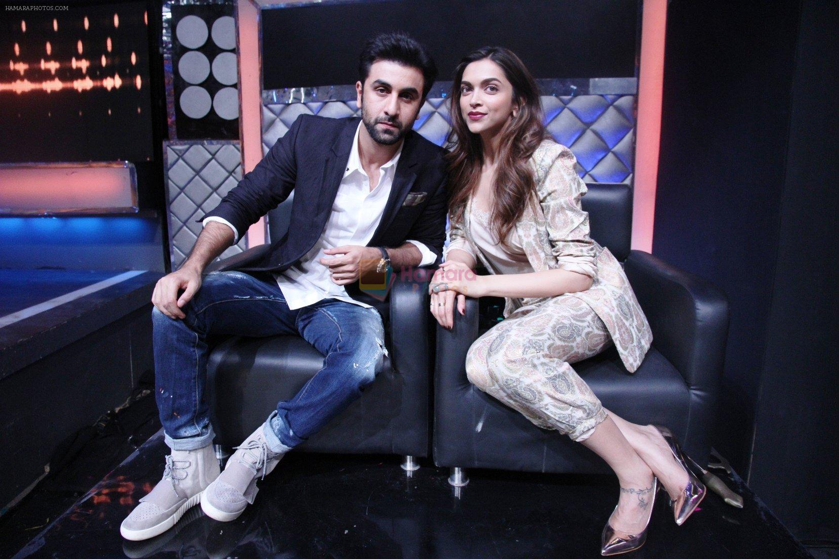Deepika Padukone and Ranbir Kapoor graced the GRAND FINALE of ZEE TV's I Can Do That on 18th Nov 2015